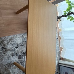 無印良品 木製ミドルテーブル・オーク材幅１１０×奥行５５×高さ５０ｃｍの画像