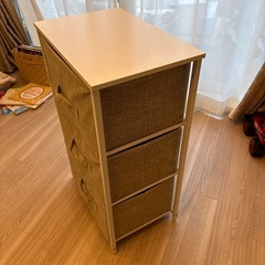 収納家具・引き出し(ラック)の画像