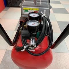 コンプレッサー　ANEST IWATA　HX7007の画像