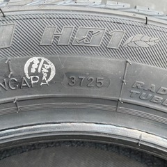 外国製GRENLANDERタイヤの画像