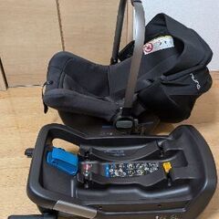 【お取引中】nuna(ヌナ)PIPA liteベビーシート＆ベースの画像