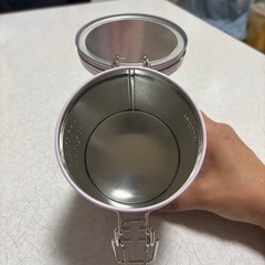 可愛いオシャレなお菓子の空き缶の画像