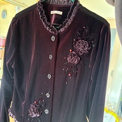 ボルドー色の綺麗なセットアップ フリーサイズの画像