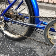 【チェーン、ケーブル系新品】20インチ折りたたみ自転車 6速ギアの画像