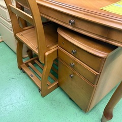 【ドリーム川西店御来店限定】☆ジモティー見たよ♪割引☆マルニ　学習机セット／クリーニング済み【2125560000044299】の画像