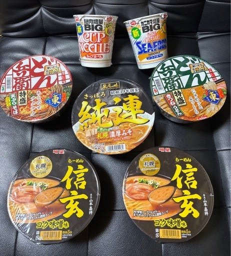① カップラーメンまとめて (ミーク) 上野幌の食品の中古あげます