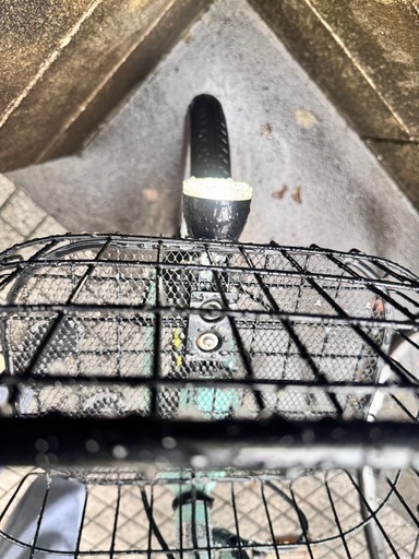 【美品】自転車 (動作良好・引取限定) 帰国に伴い、大切に使っていただける方にお譲りします。
