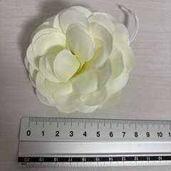 コサージュ作りの材料の画像