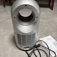 tees セラミックファンヒーター　TSH-1903R-SRの画像