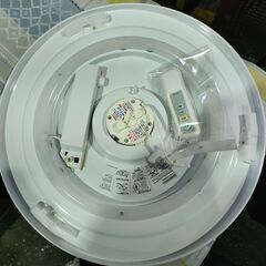【ジャングル和泉大型良品館　LEDシーリングライト　ニトリ　2020年製　リモコンあり【R526】の画像