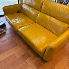 美品❗️本革高級電動ソファーの画像