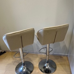 カウンターチェア 2脚の画像