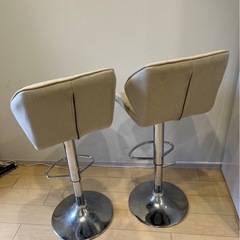 カウンターチェア 2脚の画像