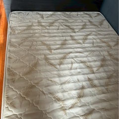 セミダブルベットの画像