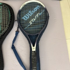 テニスラケット2本の画像