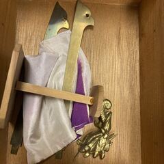 詳細不明 小さめ カブト 兜 端午の節句 飾り 箱痛みの画像