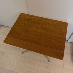 オーク材付板天板カフェテーブルの画像