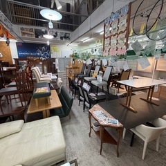 【愛品館 江戸川店 】アンティーク調 象眼模様ダイニングテーブル5点セットの画像