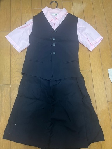 制服 事務服