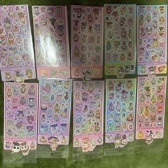 値段色々♡プリンセス、ラブブ、クライベイビーシールの画像