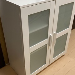 IKEA ブリムネス　木製キャビネット　　の画像