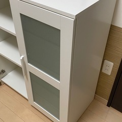 IKEA ブリムネス　木製キャビネット　　の画像
