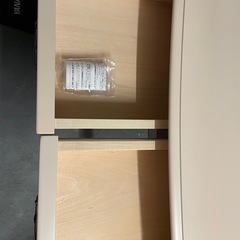 差し上げます！オシャレな机・椅子の画像