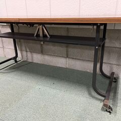 内田洋行 折りたたみ式 会議テーブル キャスター付 長テーブル ミーティングテーブル 事務用品 オフィス ① 幅180cm×奥行60cm×高さ70cmの画像