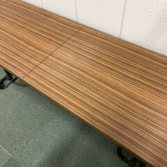 内田洋行 折りたたみ式 会議テーブル キャスター付 長テーブル ミーティングテーブル 事務用品 オフィス ② 幅180cm×奥行60cm×高さ70cmの画像