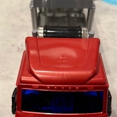 くるま　トラック　おもちゃの画像