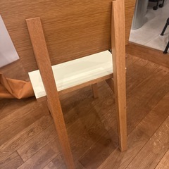 おしゃれな椅子(高さ71cn ,横35cm  奥行き35cm )の画像