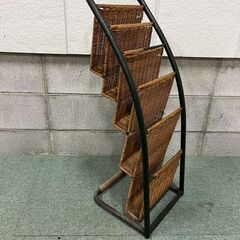 5段 マガジンラック 藤製 ラタン 幅30cm×奥行30cm×高さ82cmの画像