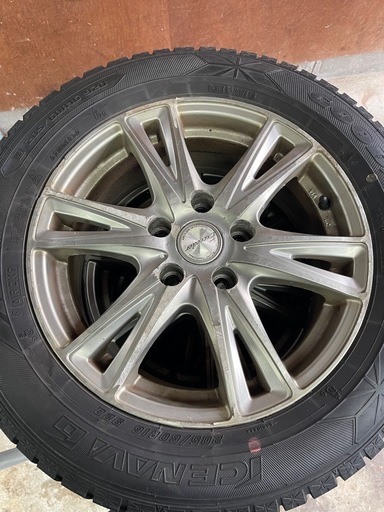 引き取り先決定)205/60R16 冬タイヤホイール4本(2019年)