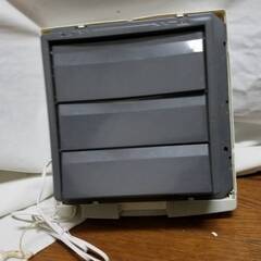 LIFELEX 一般家庭台所用換気扇 型番不明 長期保管品 動作確認済みの画像