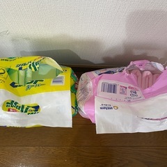 大人用オムツ　尿とりパッドの画像