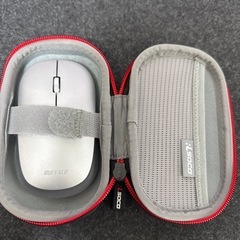 バッファロー　Bluetooth マウス　MS-600 ケース付きの画像
