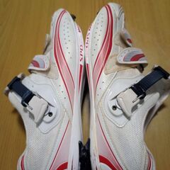 ロードバイクシューズ　シマノ　SH-R106 SPD-SLシューズ　26.0～26.5くらいの方にの画像