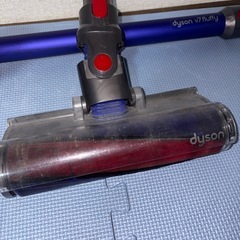 dyson コードレスクリーナー SV11 掃除機
の画像