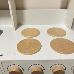 おままごとキッチン 木×白 ナチュラル｜4口コンロ・オーブン付｜子供向け｜女の子|男の子
の画像