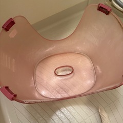 お風呂用椅子　洗面器の画像