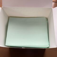 【使い捨てエプロン】をお譲りしますの画像