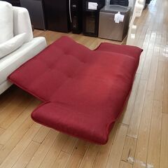 ★リユースのサカイつくば店★TK7838  2人掛けソファ レッド H65×D65～105×W１００～160 クリーニング済みの画像
