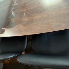 ダイニングテーブル4点セットの画像