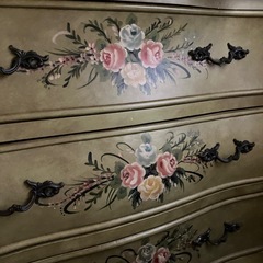 ヨーロピアン調家具の画像