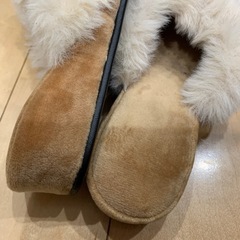 ルームシューズ　スリッパ　ファーつきの画像