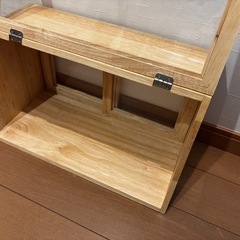 ニトリ 木製ディスプレイケースの画像