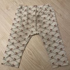 子供服　110 ズボン　7部丈　スパッツの画像