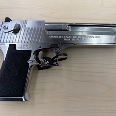 【ドリーム川西店御来店限定】☆ジモティー見たよ♪割引☆東京マルイ　ガスブローバックハンドガン　デザートイーグル　.50AE  クロムステンレス／クリーニング済み【2125560000037429】の画像
