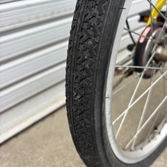 【整備士による点検済み】　☆前後良品中古タイヤ☆   20インチ折り畳み自転車　防犯登録料込価格︎‼︎の画像
