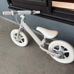 ストライダーの画像